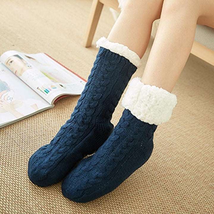 Chaussettes chaudes d'hiver antidérapantes en polaire pour garder les pieds au chaud