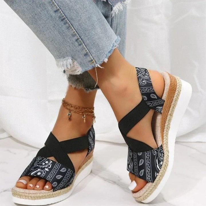 Elsa - Trendy women's sandals with orthopedic wedge heel in hemp rope