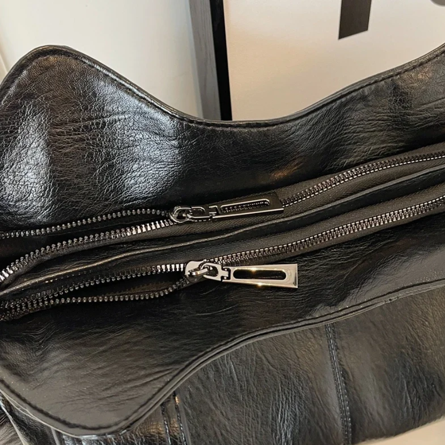 Sac bandoulière femme en cuir, spacieux, style automnal et urbain