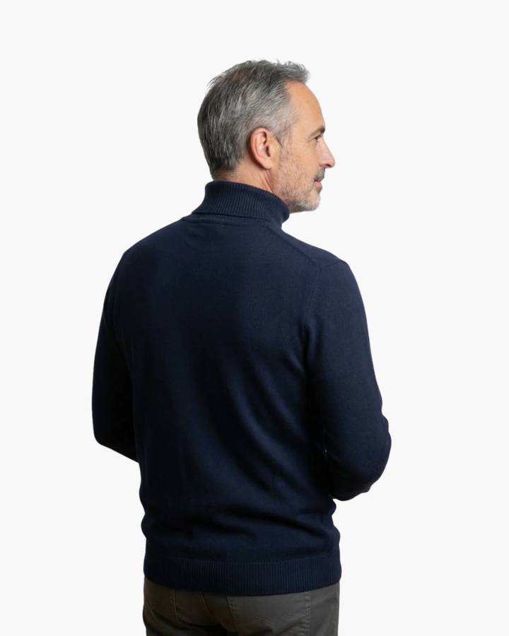Men's fitted knit turtleneck sweater, ideal for autumn