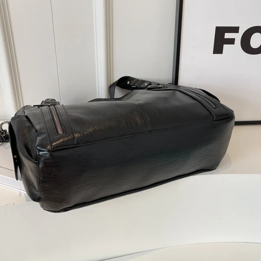 Sac bandoulière femme en cuir, spacieux, style automnal et urbain
