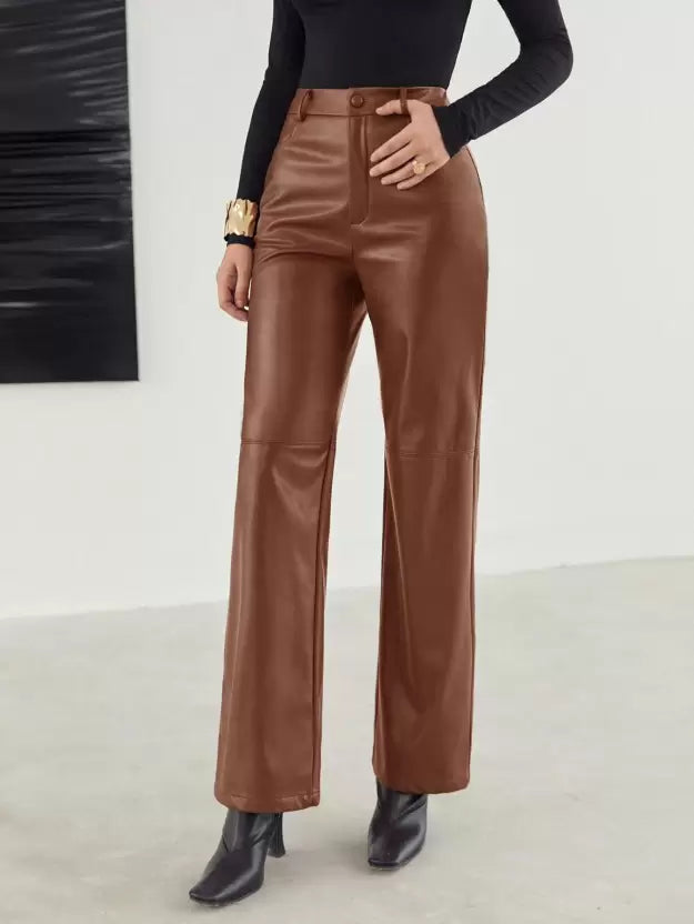 Pantalones de cuero para mujer para un look elegante
