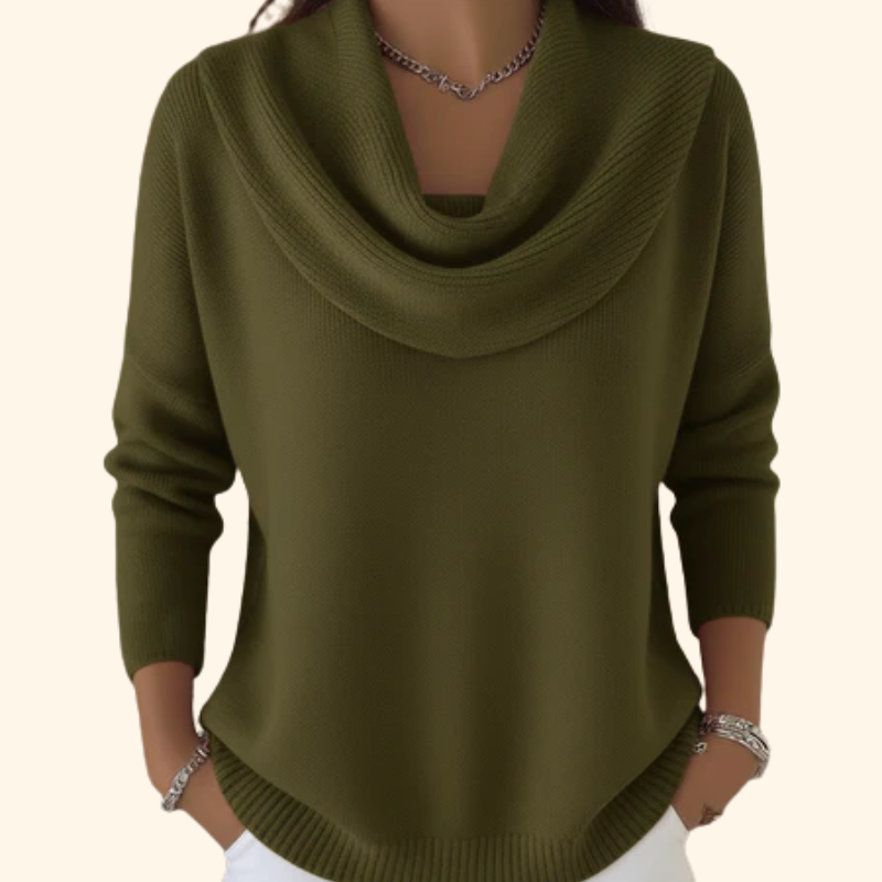 Pull femme en maille à décolleté élégant pour l'automne, idéal pour les tenues quotidiennes.