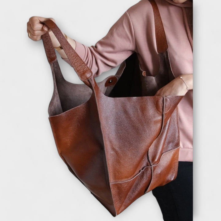 Spacious leather weekend travel bag for women, autumn collection