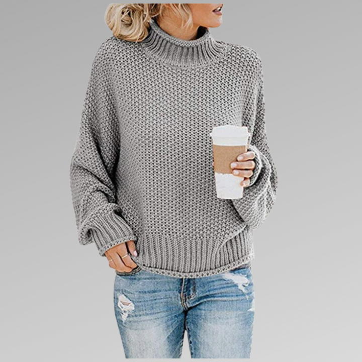 Women’s oversized ribbed-knit turtleneck sweater for summer, with a loose and comfortable fit