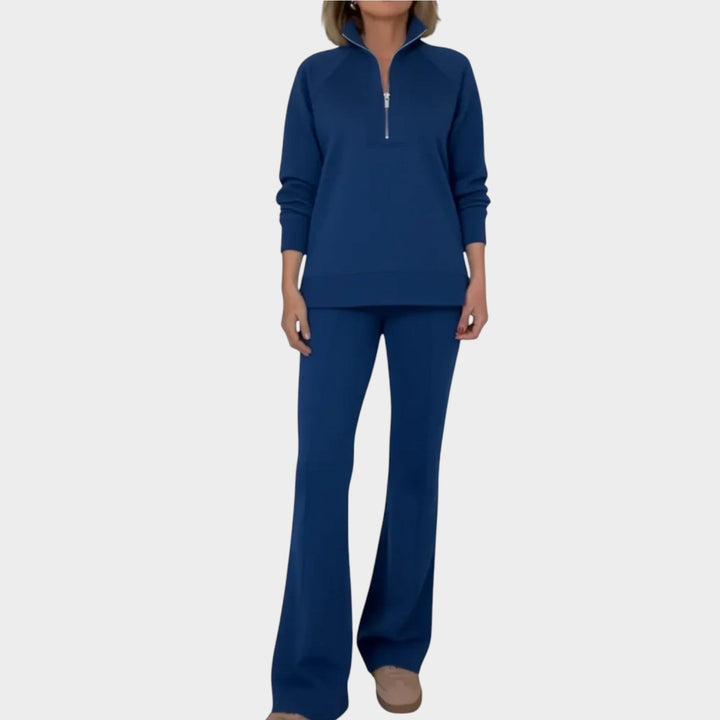 Completo da donna in maglia, due pezzi, per l’autunno