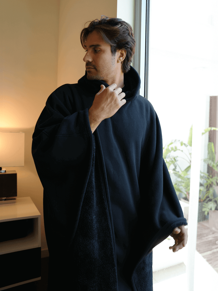 Coperta oversize con cappuccio da donna in pile e maniche, per l’autunno