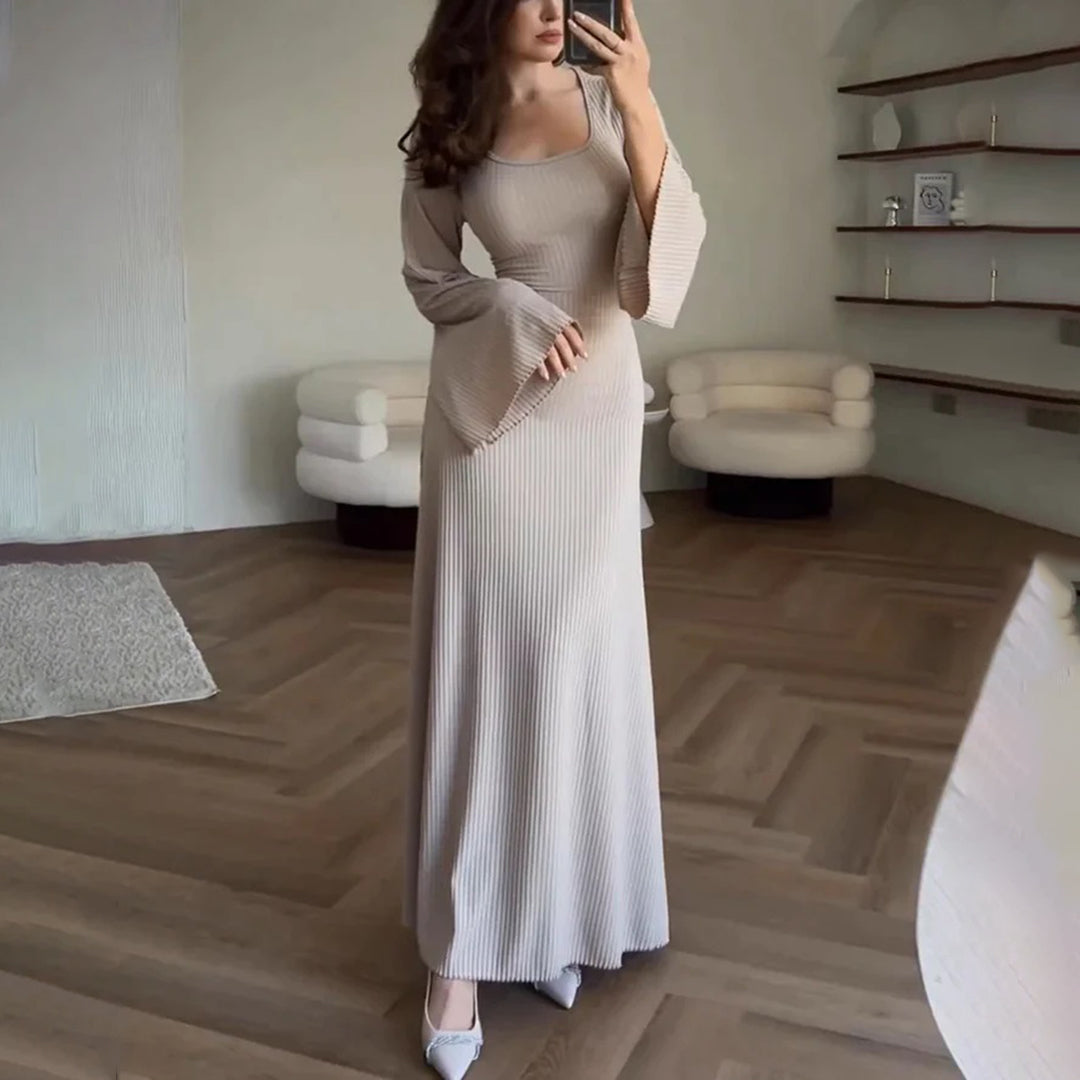ELENA - O geantă moale pentru un birou elegant