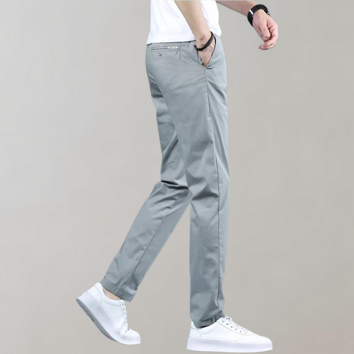 Villum - Pantaloni chino elastici în talie
