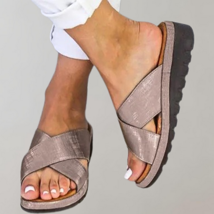 Camomile - Luxury and Comfortable Women's Slippers for Relaxation