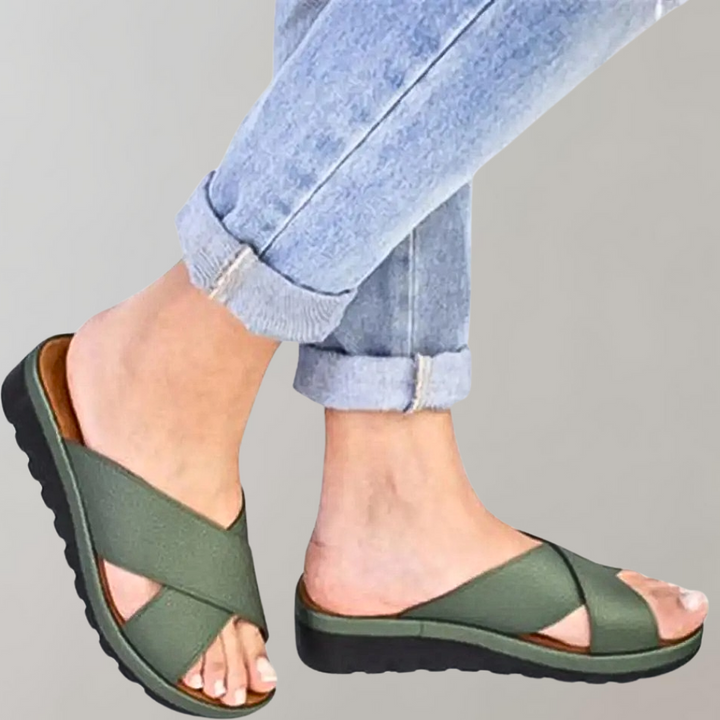 Camomile - Luxury and Comfortable Women's Slippers for Relaxation