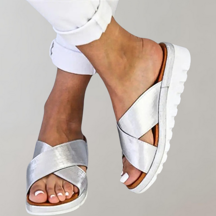 Camomile - Luxury and Comfortable Women's Slippers for Relaxation