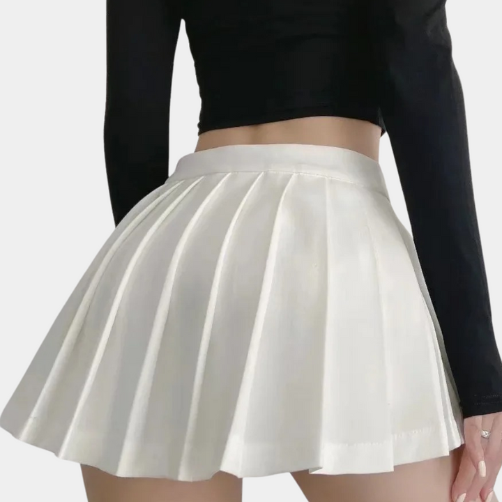Elegant Luna - Feminine Pleated Skirts for a Chic Look