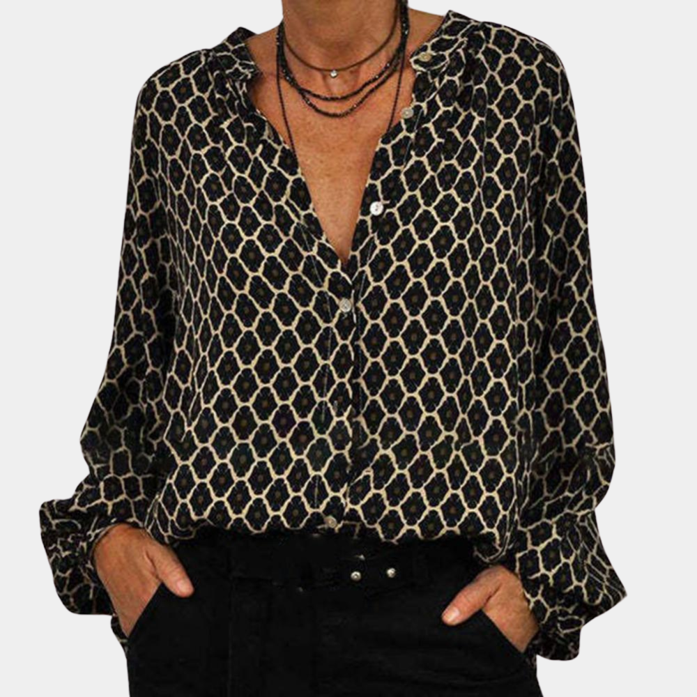 Elegant and comfortable women's blouse for all occasions