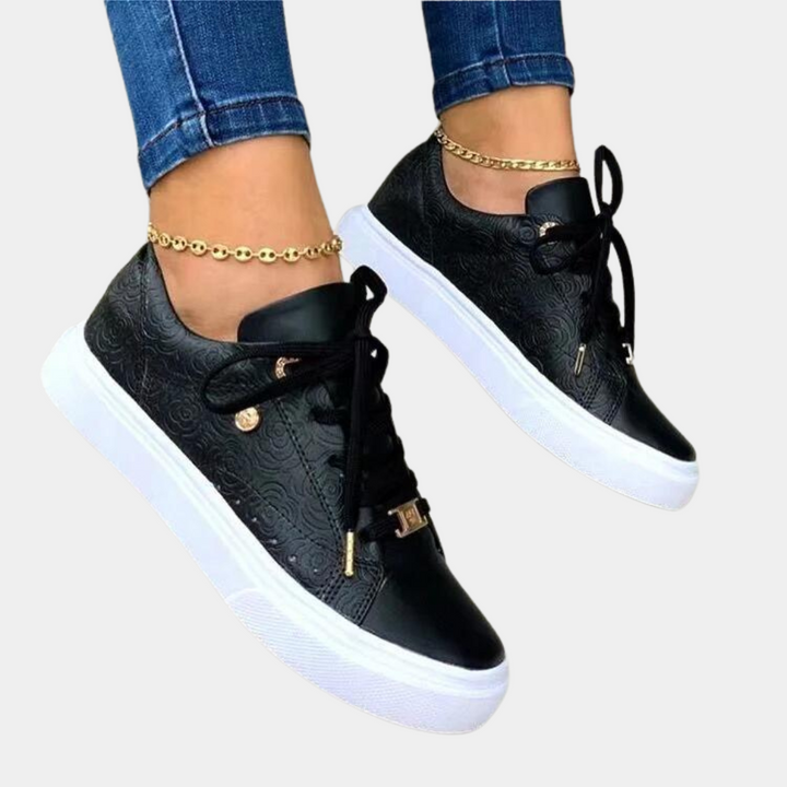 Stylish women's shoes for a trendy look