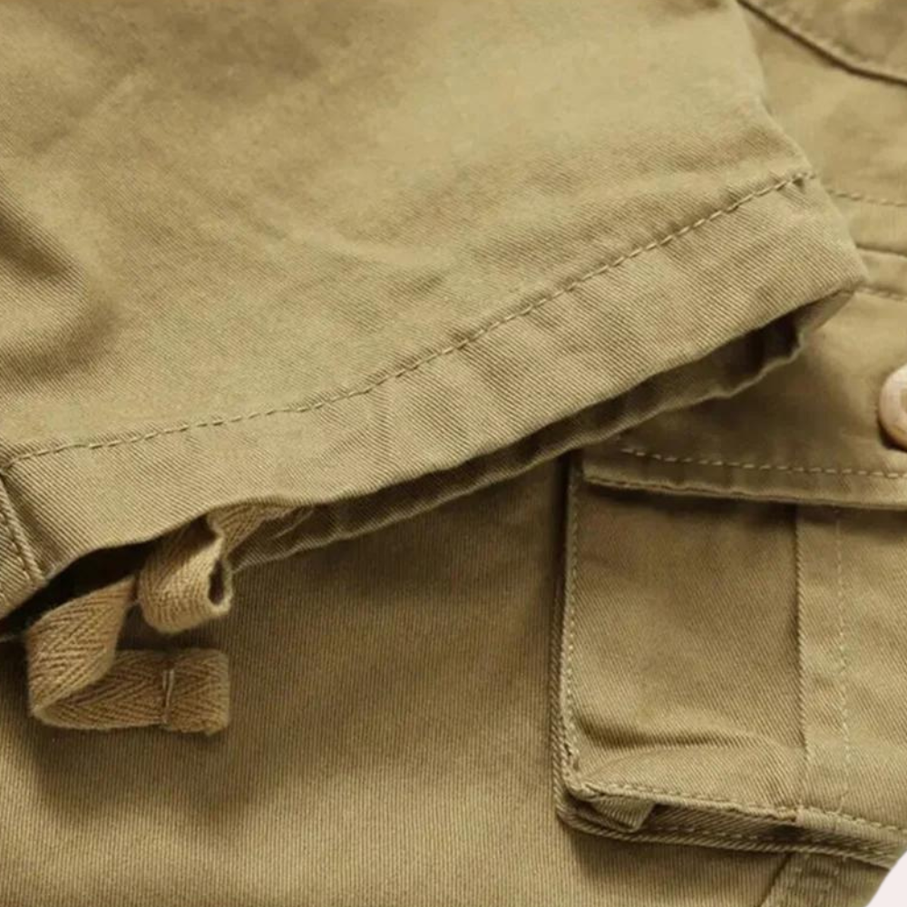 Pantaloni cargo eleganți pentru un look casual