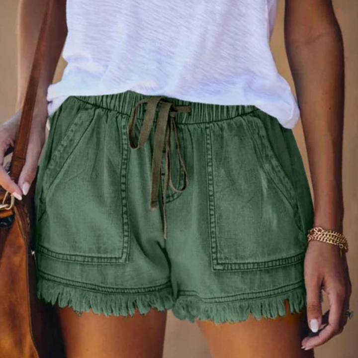 Delfine - Elegant and practical women's shorts with handy side pockets