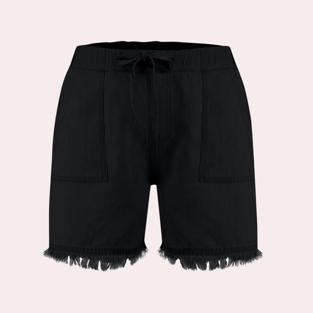 Delfine - Elegant women's shorts with practical side pockets for an effortless look