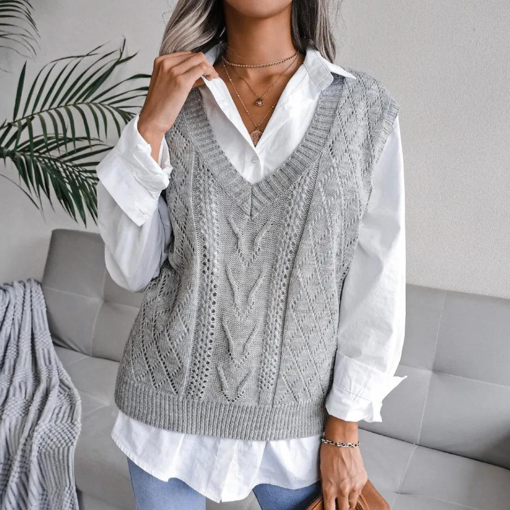 Arlette - Elegant V-neck knitted pullover cardigan for women