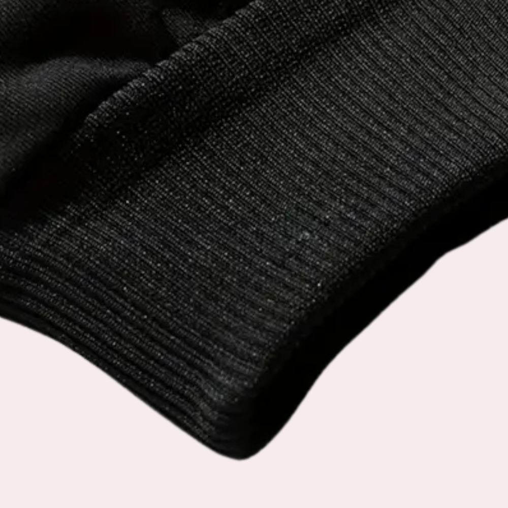 STYLISH BRUCE - Trendy Sweatshirt for the Contemporary Man