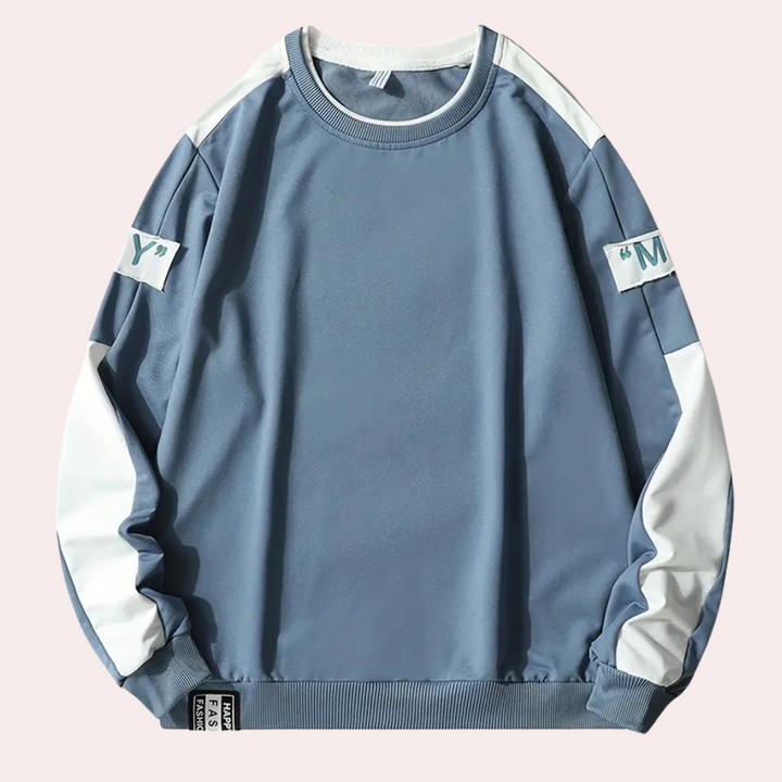 STYLISH BRUCE - Trendy Sweatshirt for the Contemporary Man