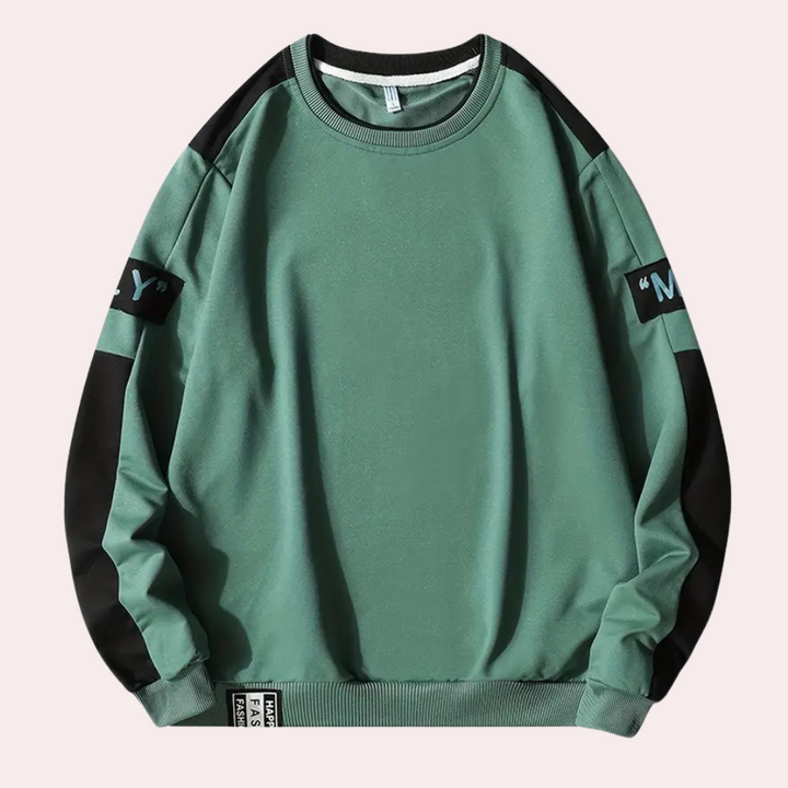 STYLISH BRUCE - Trendy Sweatshirt for the Contemporary Man