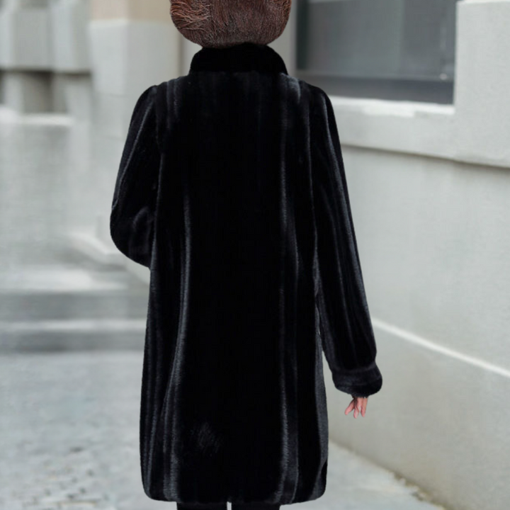 Cappotto invernale elegante e caldo da donna di LAURA