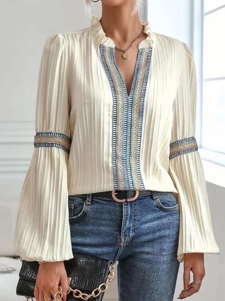 Cara - Elegant Blouse with Delicate Lace and Beautiful Lantern Sleeves for Women