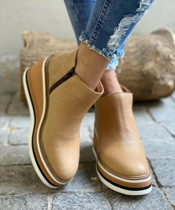 STYLISH - Ψηλές μπότες γυναικείες για μια κομψή εμφάνιση
