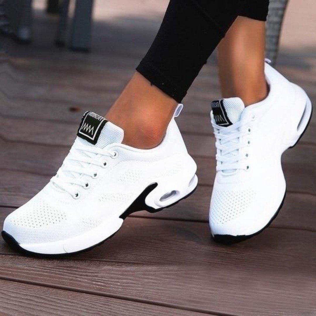 Breathable mesh women's baskets, summer shoes with cushioned sole