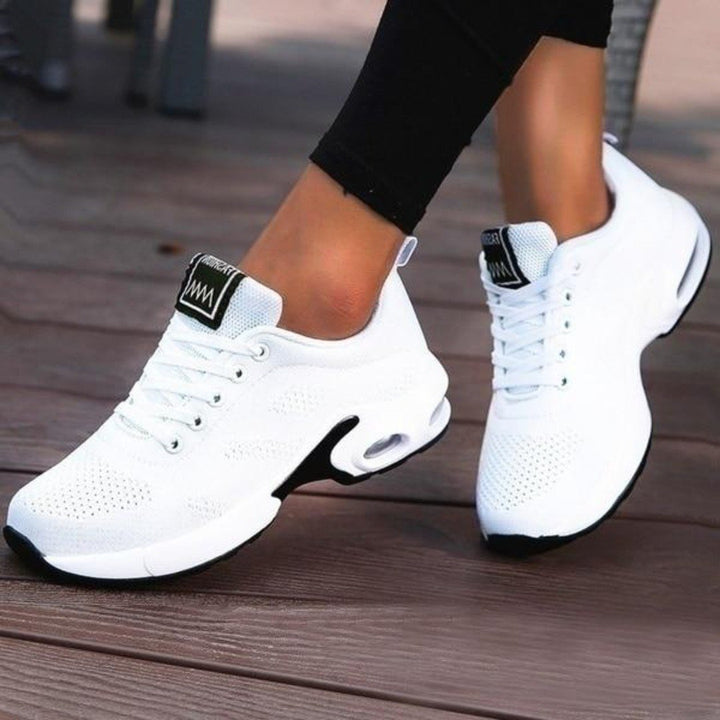 Breathable mesh women's baskets, summer shoes with cushioned sole