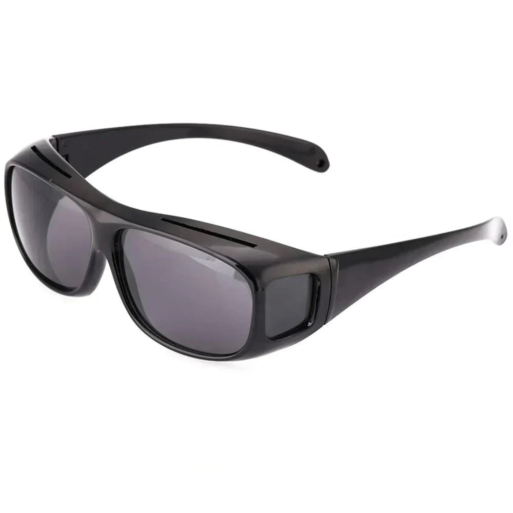 Lunettes de conduite nocturne à verres polarisés réduisant les reflets