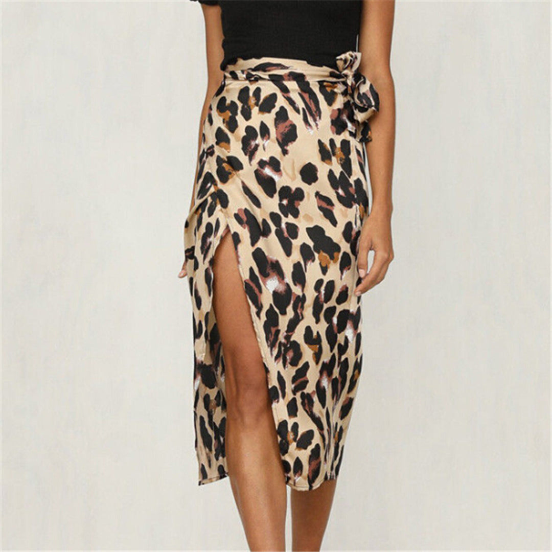 Gonna audace con stampa leopardata trendy di EHLEYR
