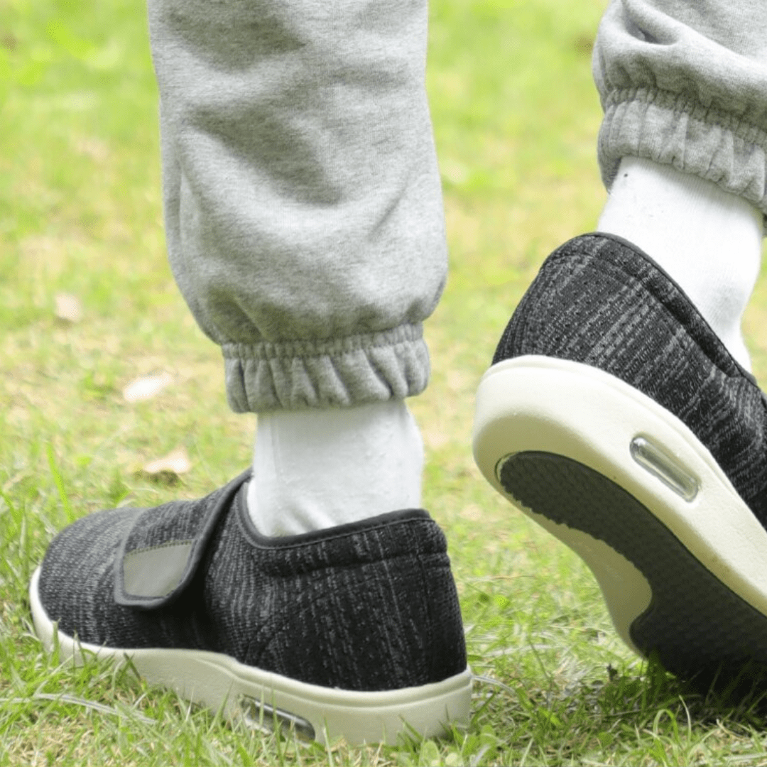 Chaussures larges en mesh respirant pour l'été, réglables, avec semelles en mousse à mémoire de forme