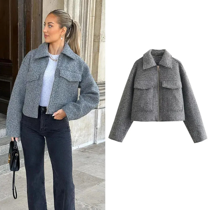 Carla - Elegant short autumn jacket with zipper for women