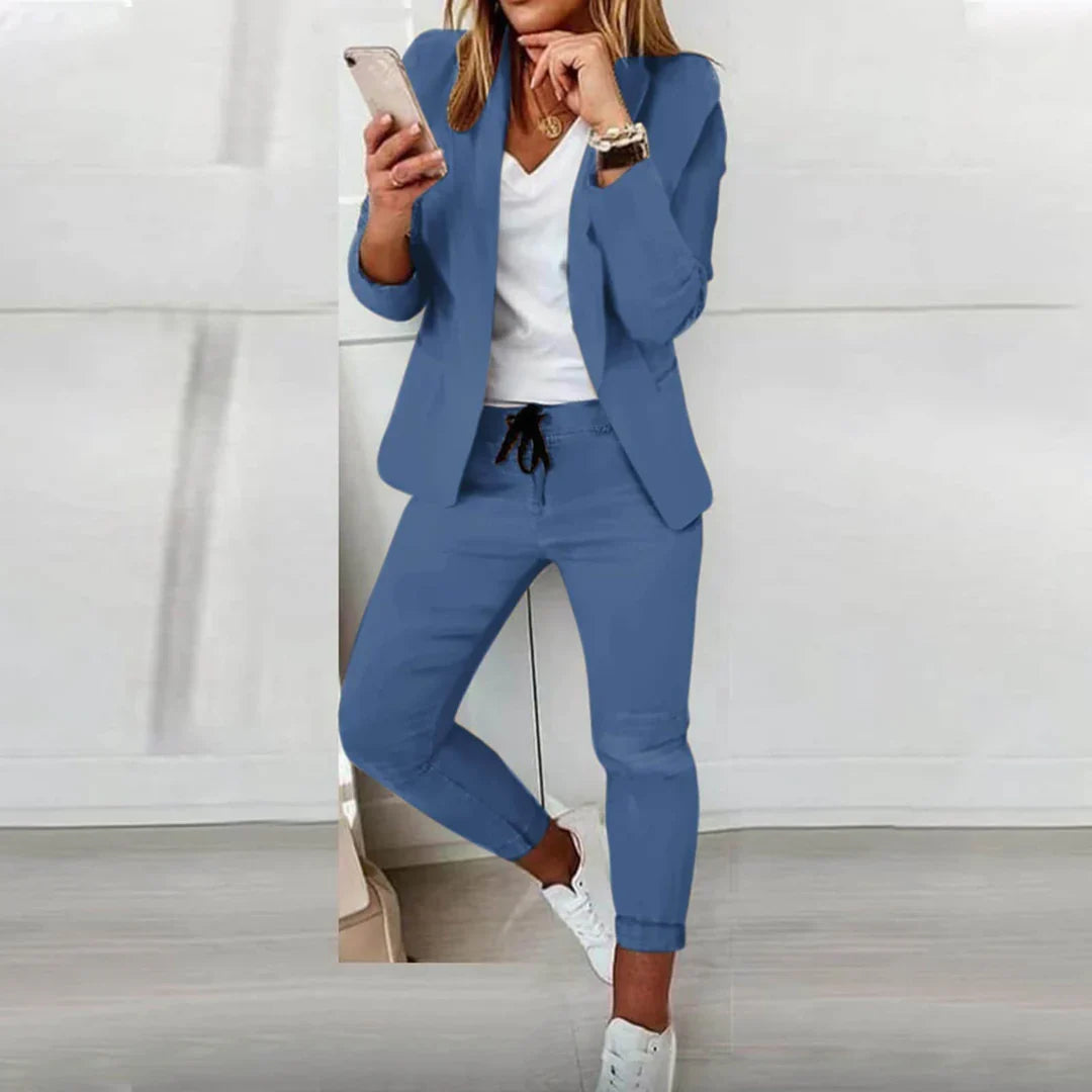Ensemble blazer et pantalon femme en coton pour l’automne tenue élégante de bureau