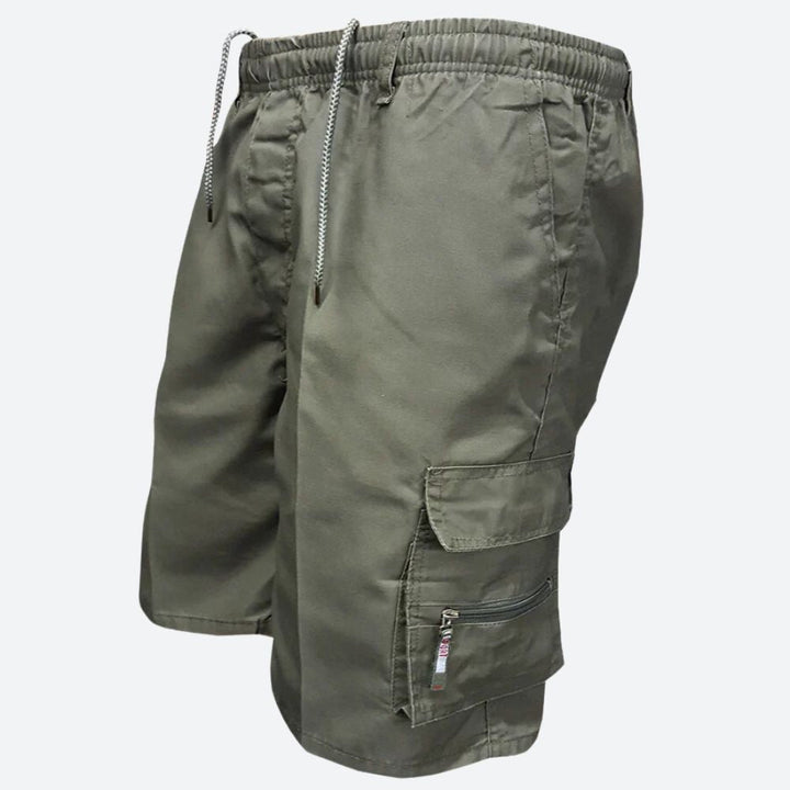 Pantaloni scurți cargo Xerxes pentru un look robust
