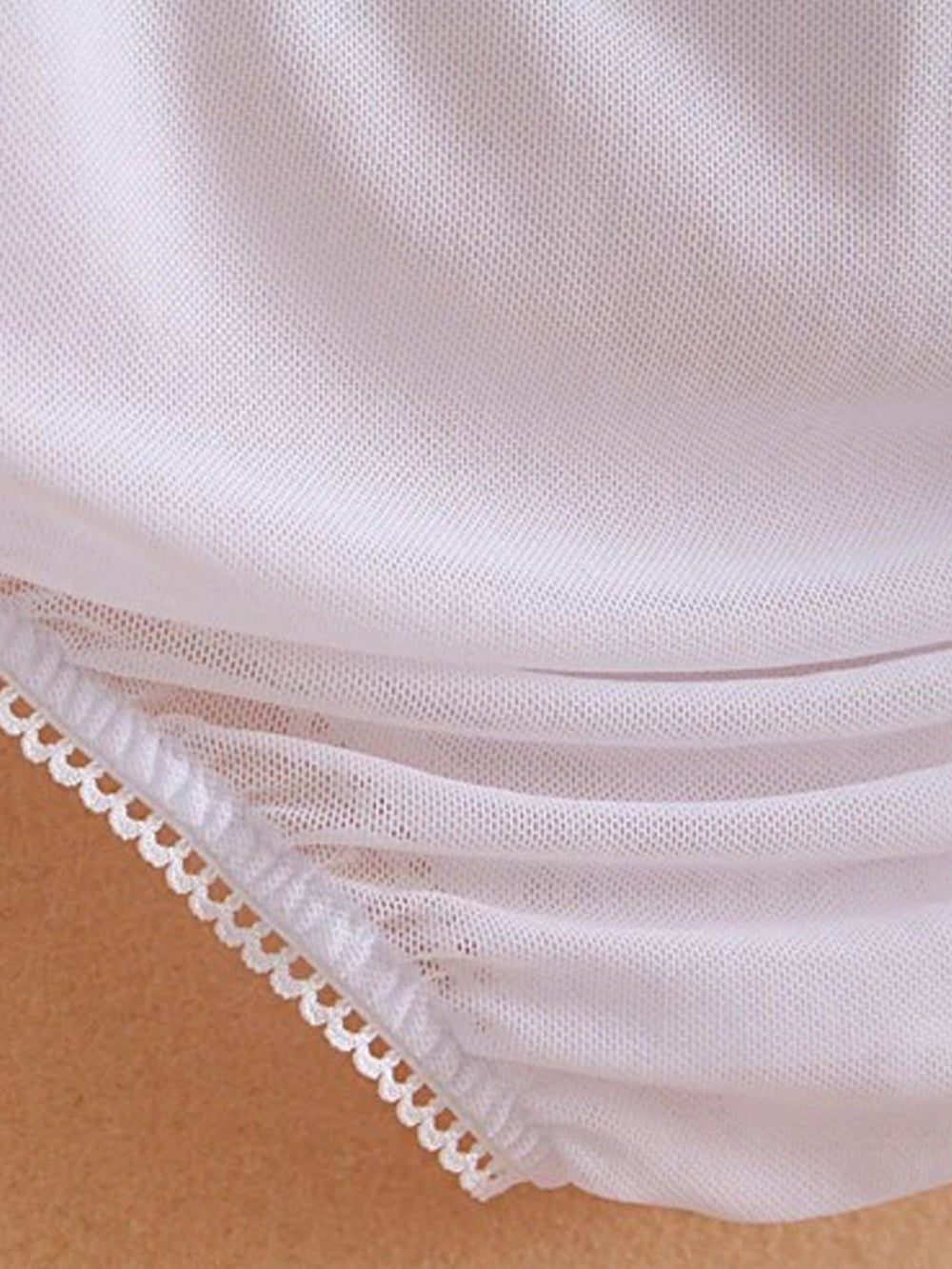 Body sans couture en coton qui modèle la silhouette pour l'été