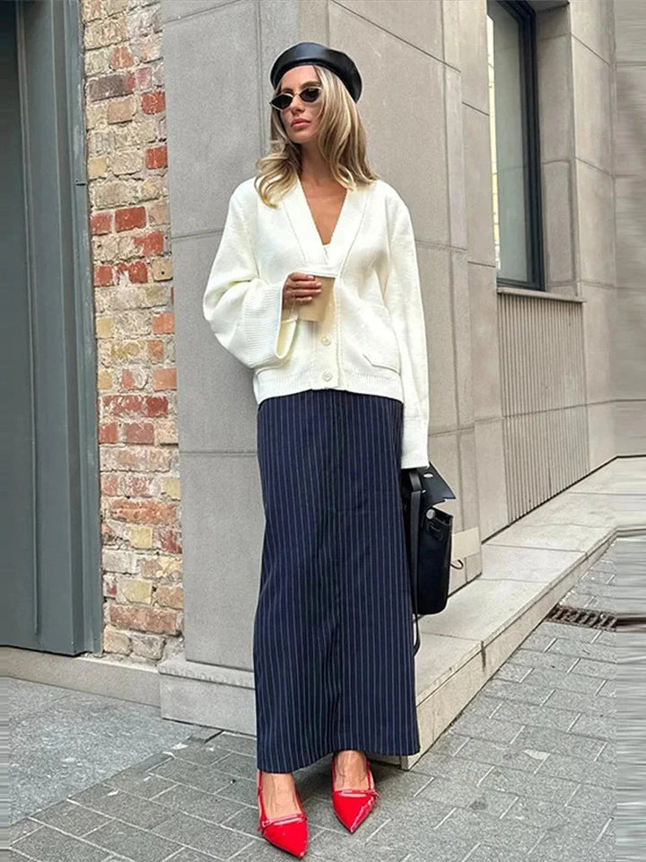 Cardigan pour femme en maille automnale, style casual, avec décolleté en V et boutons élégants