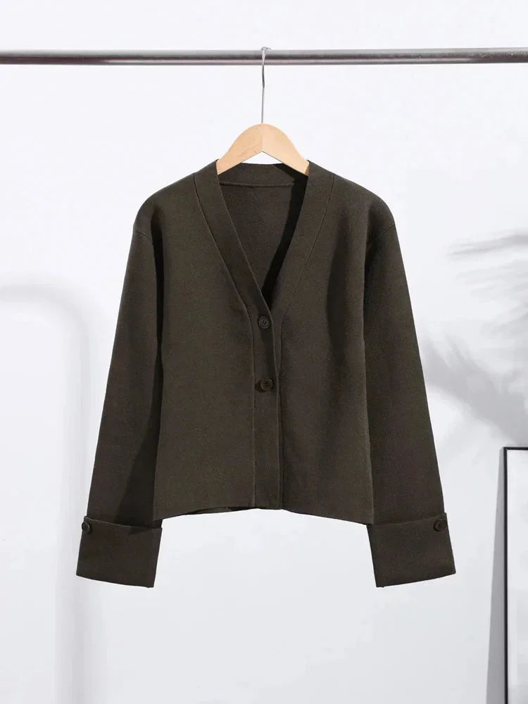 Cardigan pour femme en maille automnale, style casual, avec décolleté en V et boutons élégants