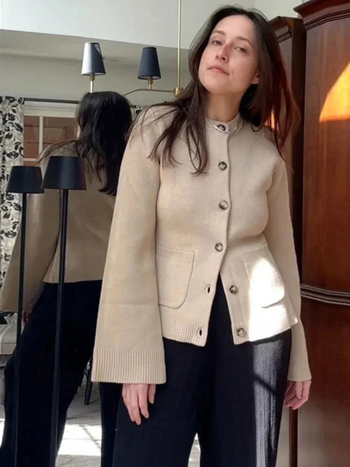 Women's knit cardigan for autumn with trendy buttons in an elegant style