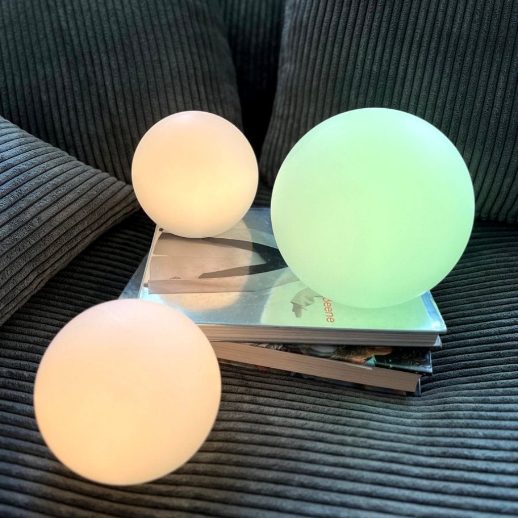 Lampada da tavolo LED senza fili in PVC, forma di luna e globo, dimmerabile, per soggiorno, IP65