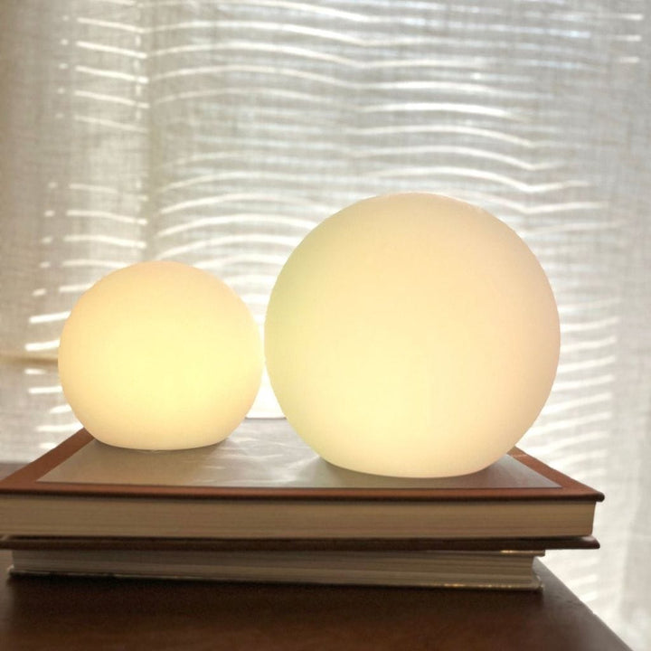 Lampada da tavolo LED senza fili in PVC, forma di luna e globo, dimmerabile, per soggiorno, IP65