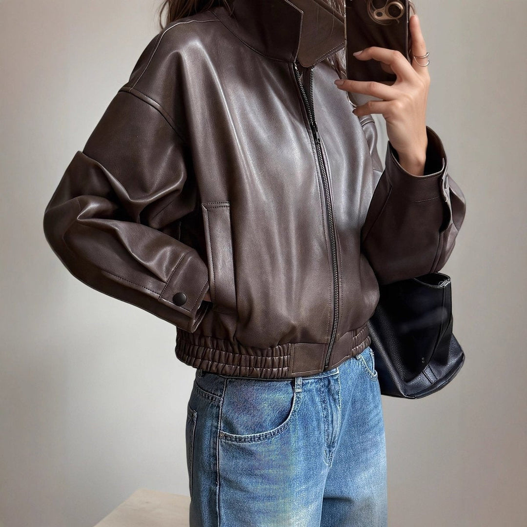 Veste en cuir pour femme avec bord-côte en simili cuir, idéale pour l’automne et la mi-saison