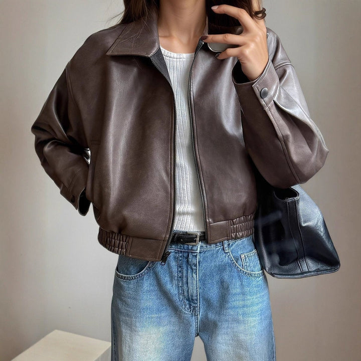 Veste en cuir pour femme avec bord-côte en simili cuir, idéale pour l’automne et la mi-saison