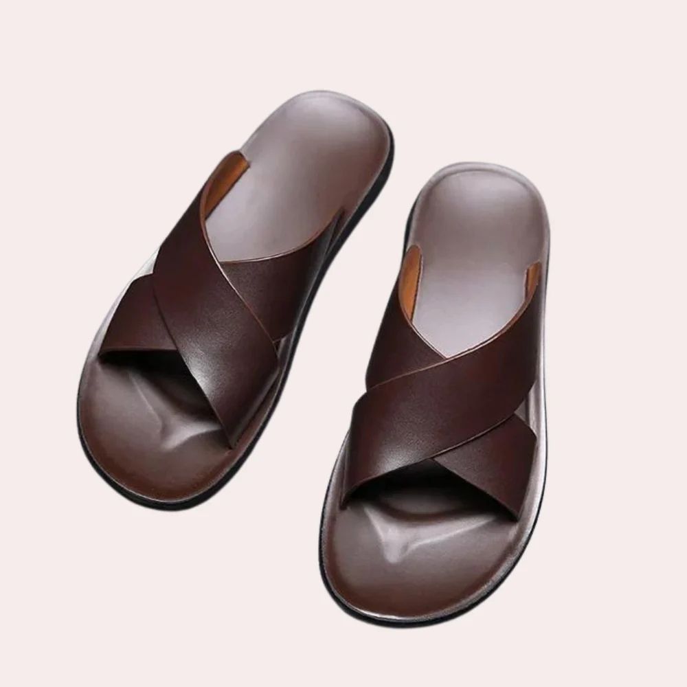 Men's summer sandals with sturdy straps - Maas