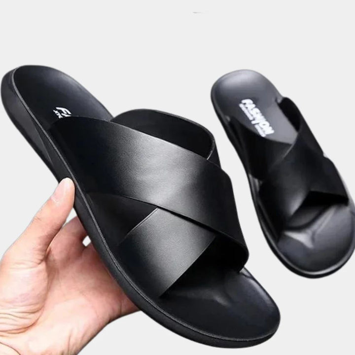 Men's summer sandals with sturdy straps - Maas