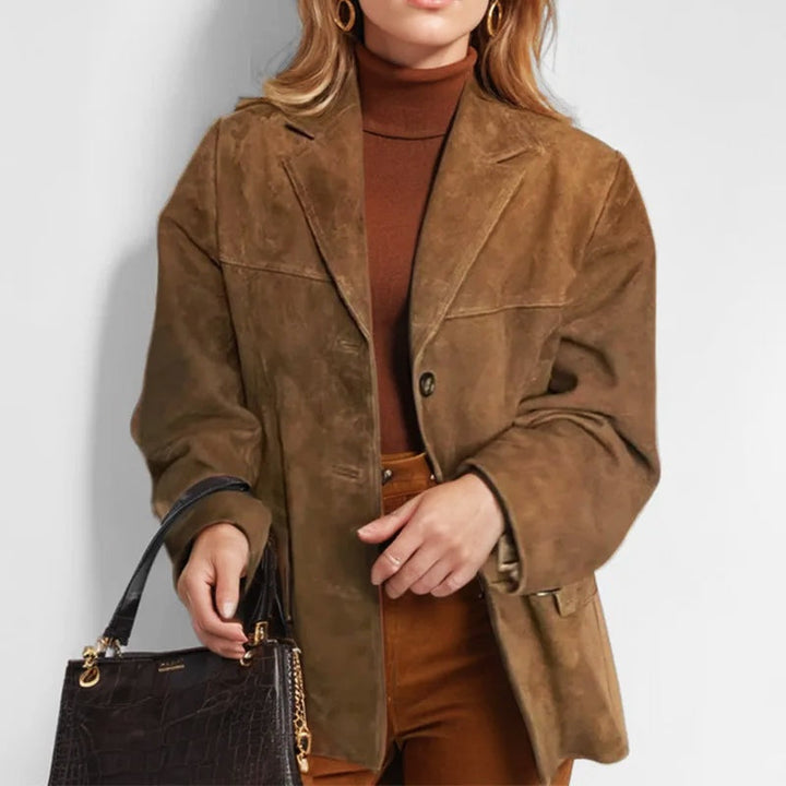 Women's loose-fit suede shirt jacket for autumn and mid-season
