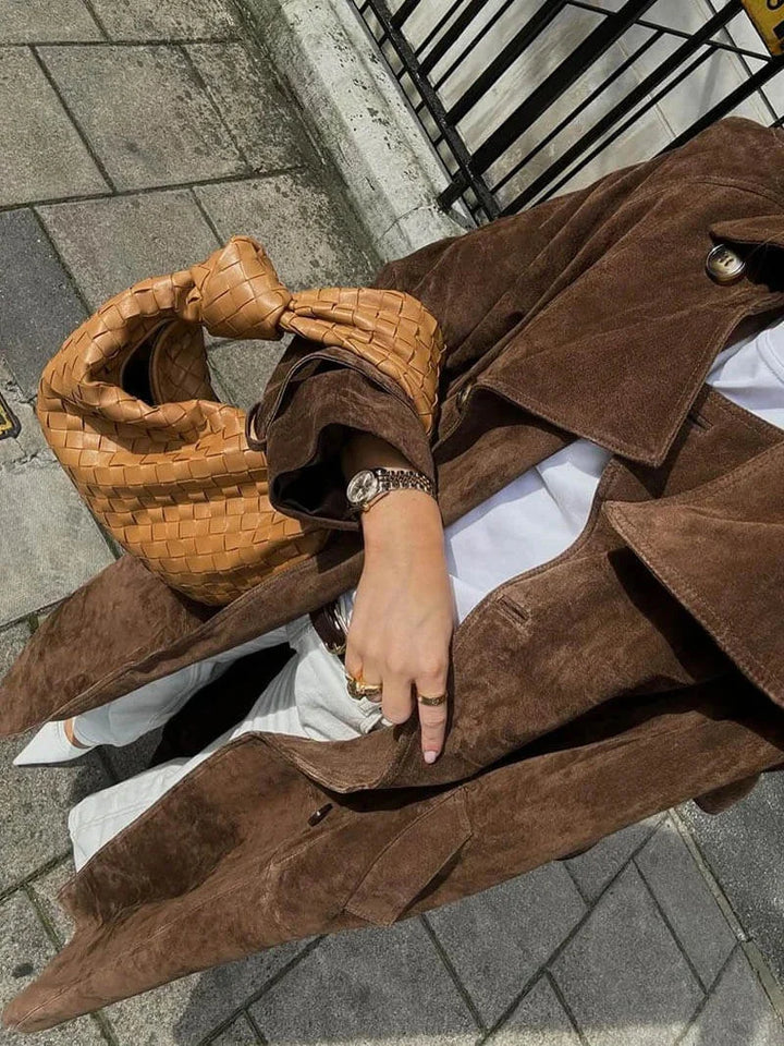 Trench-coat pour femme avec ceinture et revers, manteau élégant pour les journées d'automne plus fraîches