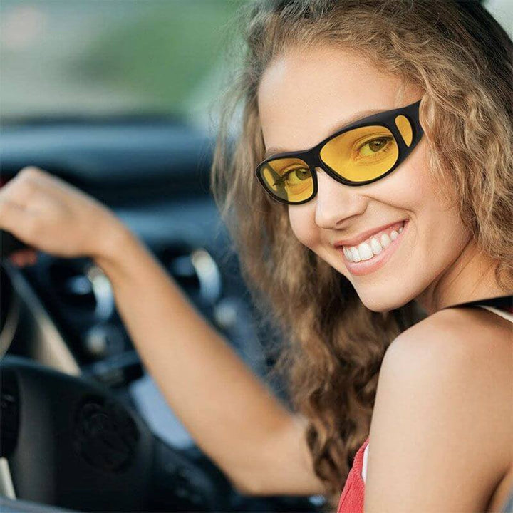 Lunettes de conduite nocturne à verres polarisés réduisant les reflets